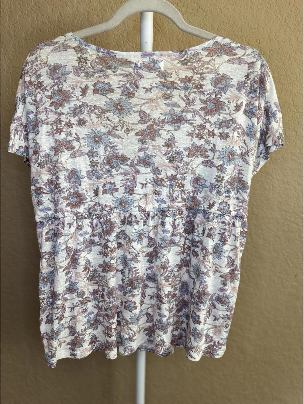 Lucky Brand- Small Floral Top/Blouse - Picture 3 of 4
